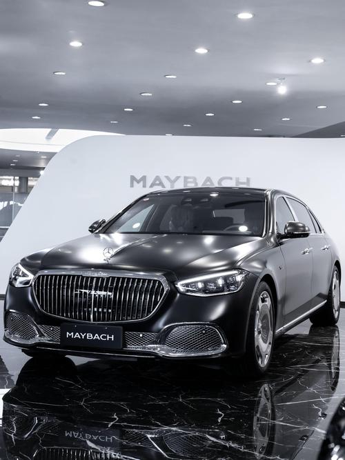 成都大邑县彩铁思企业管理咨询岚图汽车的售后服务让用户无忧出行，迈巴赫未来的豪华车趋势